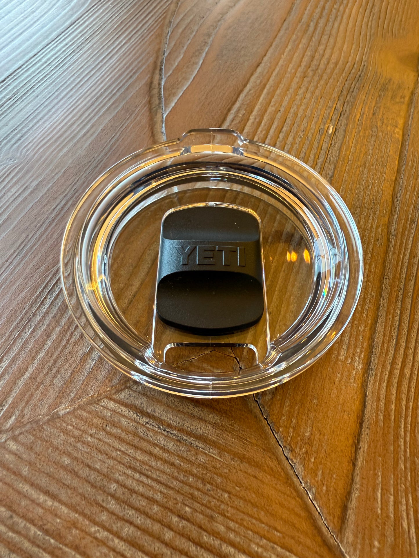 YETI Tumbler 20oz Navy